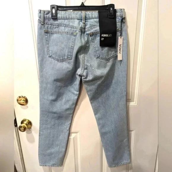 ASKK NY‎ | Distressed Light Wash Carrot Jeans | 100% Cotton - Size 27 - Picture 4 of 11